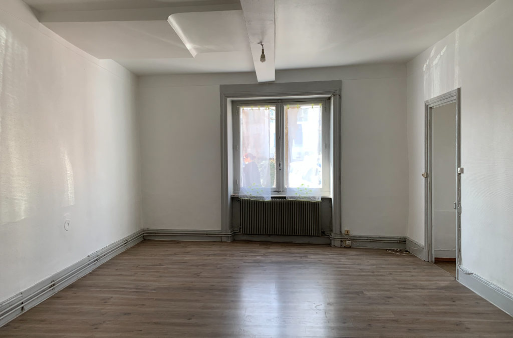 MONTBRISON  – Appartement T3 – 61.78 m² en rez de chaussée + terrasse