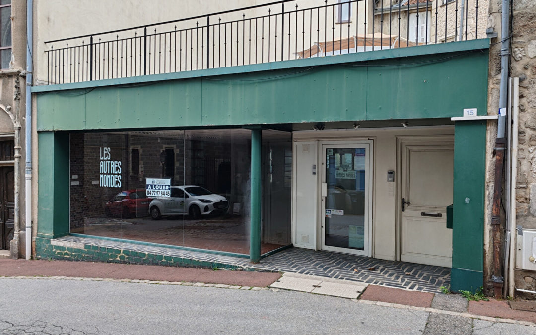 MONTBRISON – Local commercial – 95.73 m²