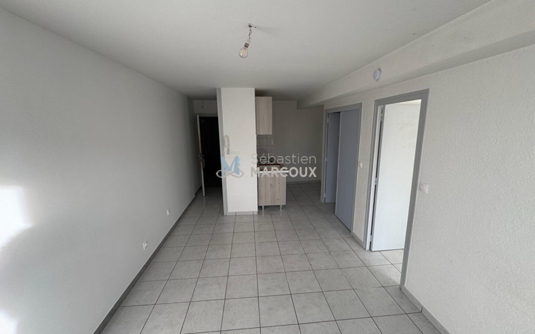 Appartement T2 + bureau 41.17M² habitable (1er étage)