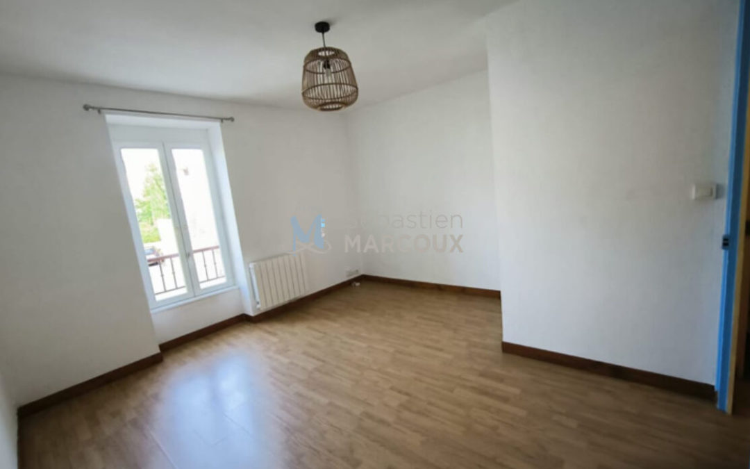 MONTBRISON TRIPLEX -55,40 M² -8 AVENUE DE LA LIBÉRATION – 2 CHAMBRES