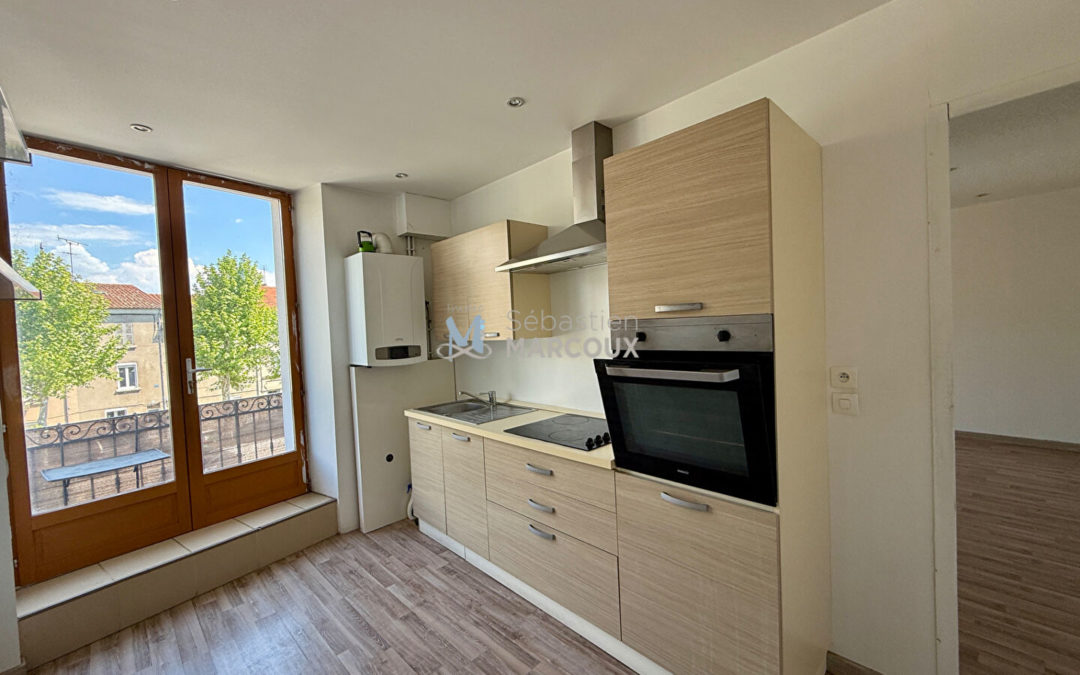 Montbrison Appartement F4 (67.48 m2 hab) en duplex