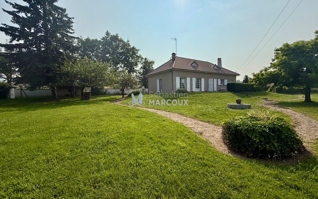 Trelins Maison familiale sur grand terrain